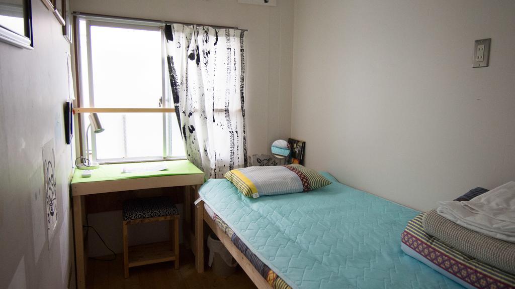 Kamagasaki University Of The Arts Cafe Garden Guest House Aka Cocoroom Осака Екстер'єр фото